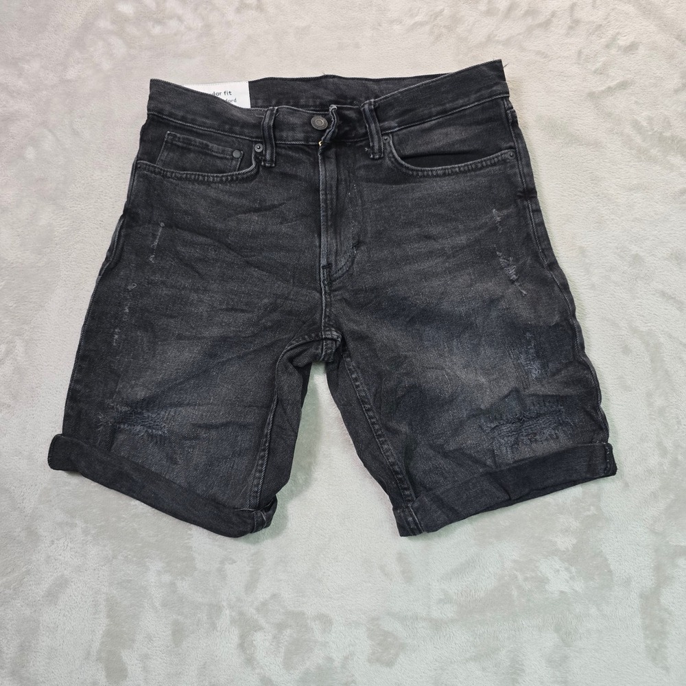 H&M Regular Fit Denim Shorts Washed Black Distressed Cuffed Mens 30 P/N 10454327